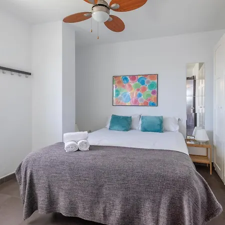 Appartement Fun Building By Homeabout