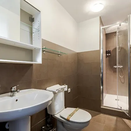 Fun Building By Homeabout Appartement
