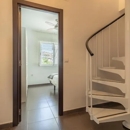 Fun Building By Homeabout Apartment Malaga